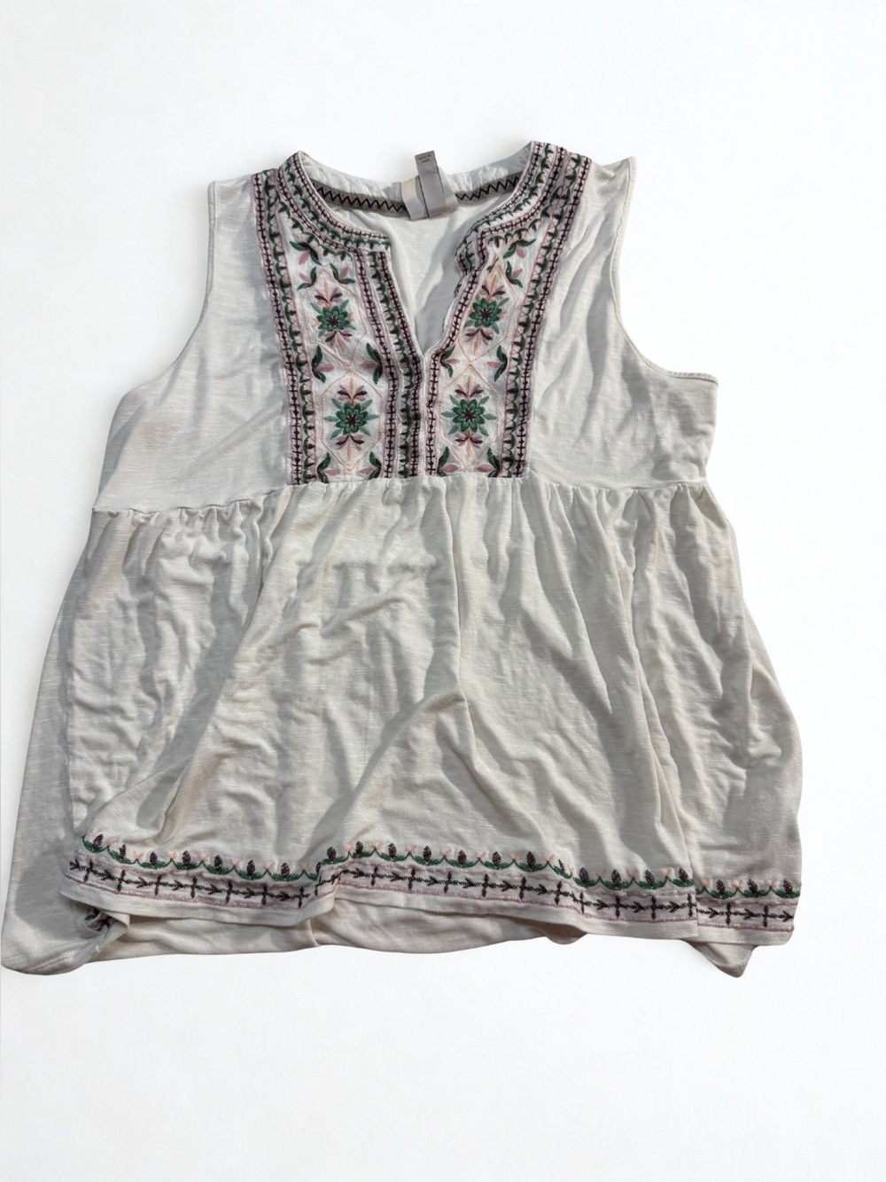 Knox Rose White Sleeveless Embroidered Tank with Pink & Green Accents size M